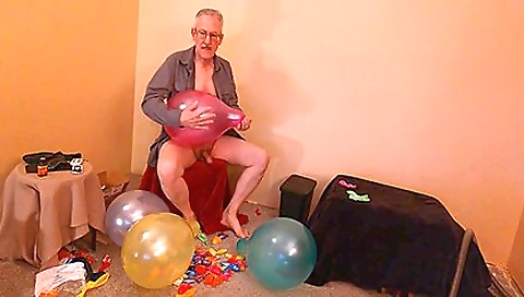 Masked and cum after alex