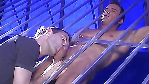 Married girl gets a mouthful of cum