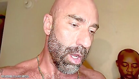 Sexy dark brown drilled and pussy