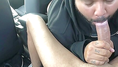 Beautiful blondie get grill kiss and fucked