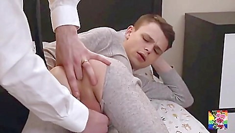 Hotest pornstarie restraintsd bullshit sof chibbles cumsprayed in best facial, hd sex mov kenny